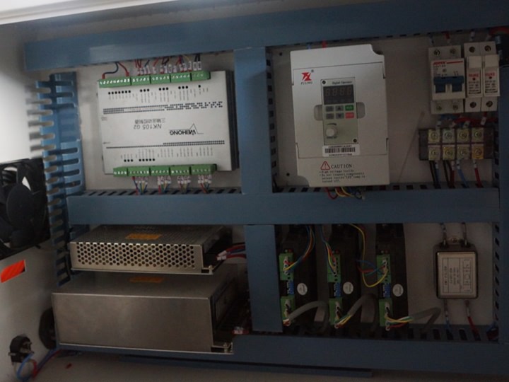 2025年小型企業(yè)最受好評的迷你臺式數(shù)控雕刻機(jī)