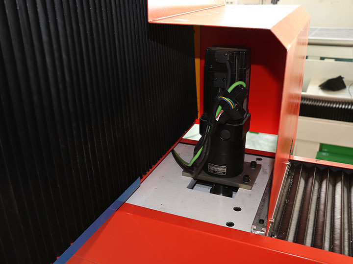 適用于泡沫塑料、EPS 和 XPS 的三軸泡沫數(shù)控雕刻機(jī)