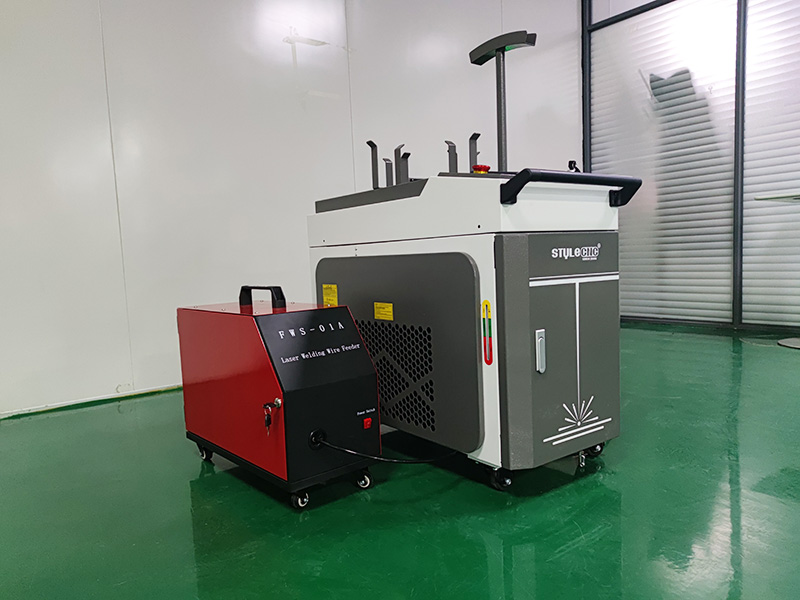 三合一手持式激光焊接、清洗、切割機