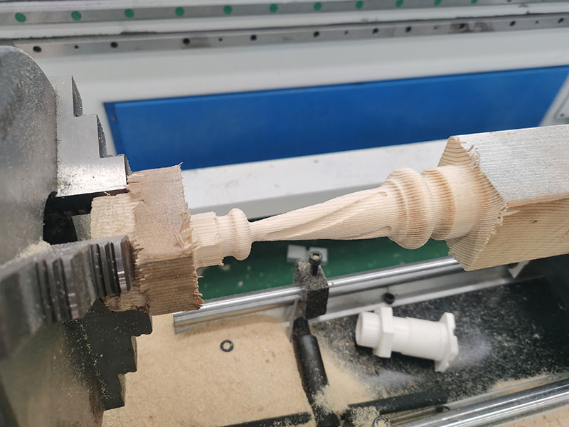 鼓式自動換刀數(shù)控雕刻機項目