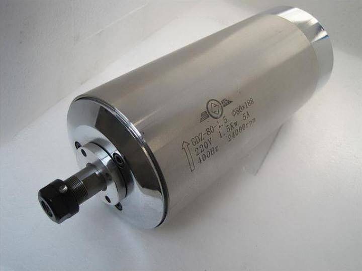 如何去除數(shù)控木工雕刻機主軸電機上的銹跡