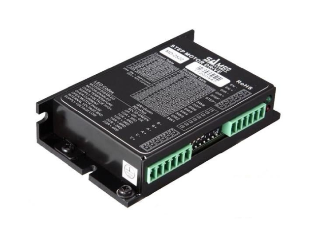 數(shù)控木工機床步進電機驅(qū)動器解決方案