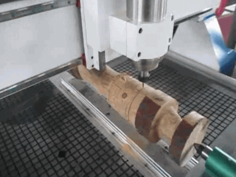 4x8帶第四軸旋轉(zhuǎn)雕刻的 ft 木工數(shù)控雕刻機