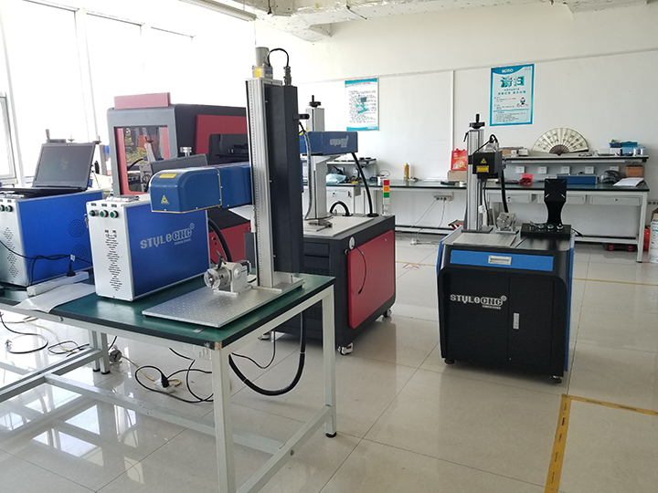 3D 光纖激光雕刻機(jī)