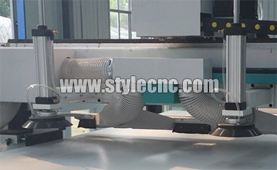 定制家具數(shù)控雕刻機(jī)吸盤(pán)負(fù)載裝置