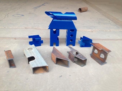 用于方形和圓形管切割項(xiàng)目的數(shù)控等離子切割機(jī)