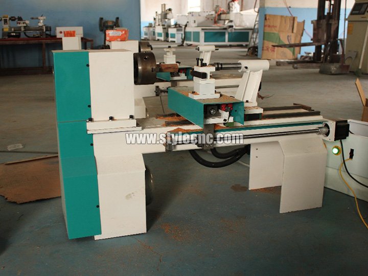 臺(tái)式數(shù)控木工車床