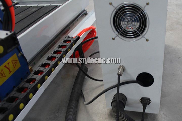 迷你臺(tái)式數(shù)控雕刻機(jī)控制箱