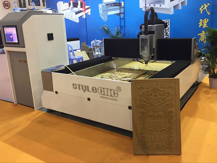 適用于大理石、花崗巖和石英的新型石材數(shù)控機床