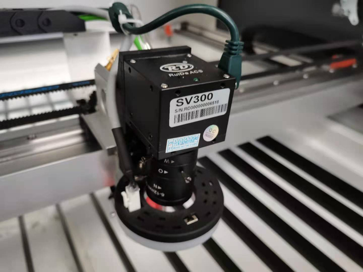 數(shù)控激光橡膠墊片切割機的高分辨率攝像頭