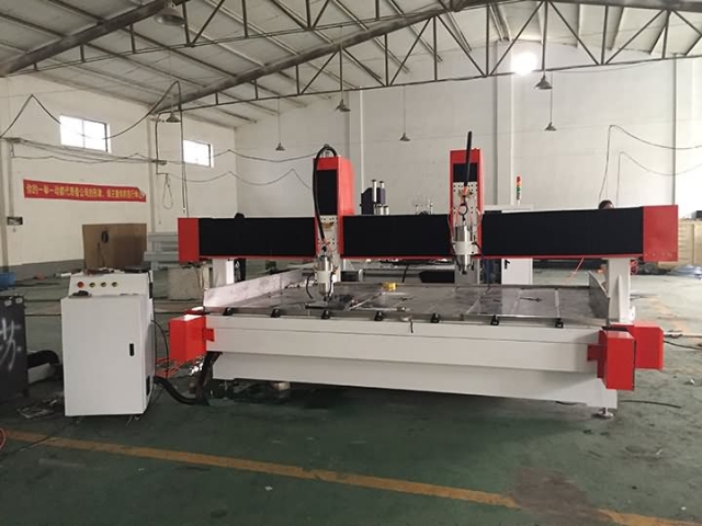 STS1530 印度雙主軸石材數(shù)控雕刻機(jī)