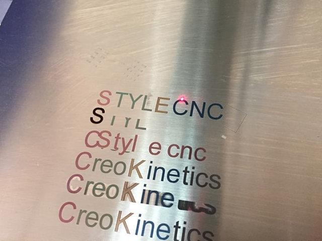 英國彩色激光雕刻機(jī)