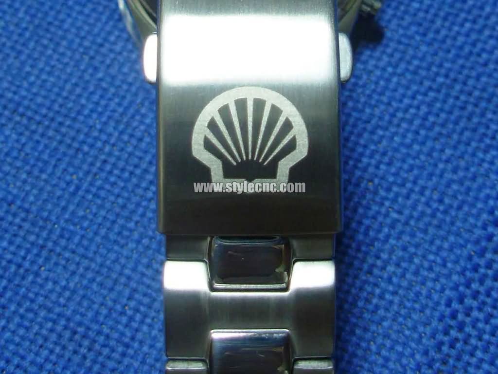 光纖激光雕刻機(jī)用于金屬表帶項目