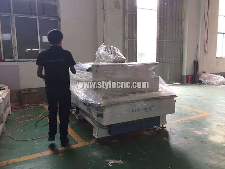 3 頭數(shù)控雕刻機(jī)包裝