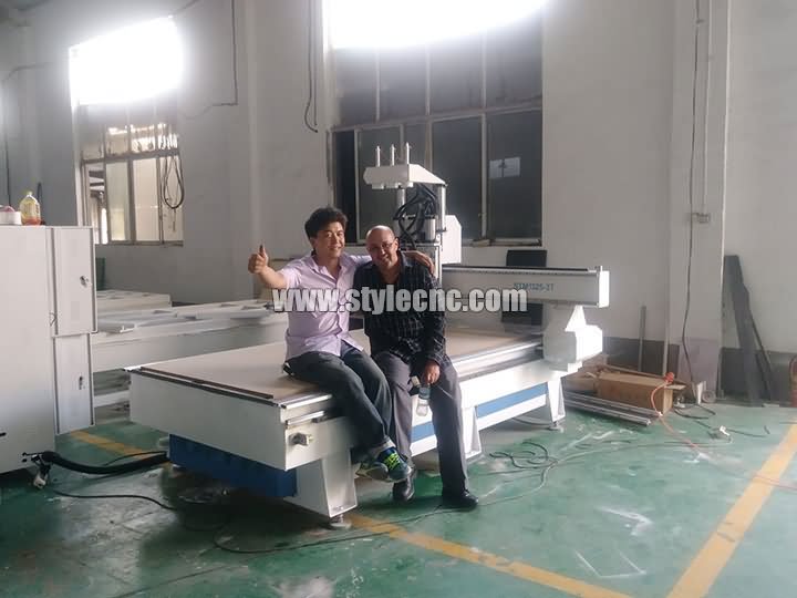 Merocco 3 頭數(shù)控雕刻機(jī)客戶