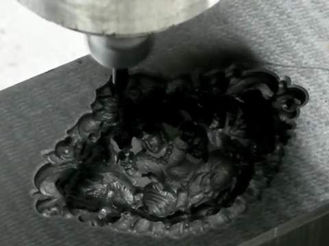 用于工藝品和模具制造的數(shù)控金屬雕刻機(jī)