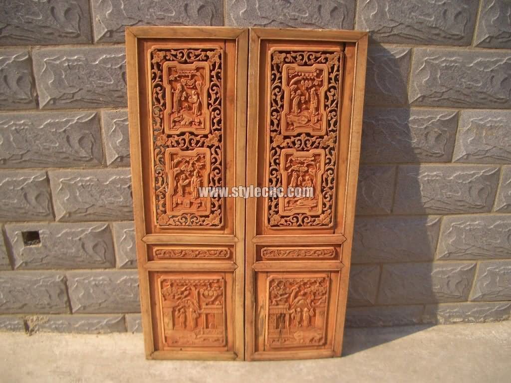 用于木門生產(chǎn)項(xiàng)目的自動(dòng)換刀數(shù)控雕刻機(jī)