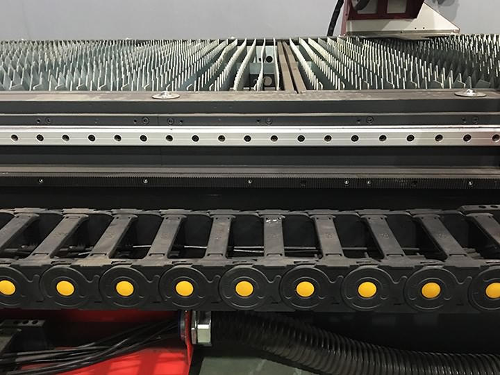 數(shù)控等離子切割工作臺部件