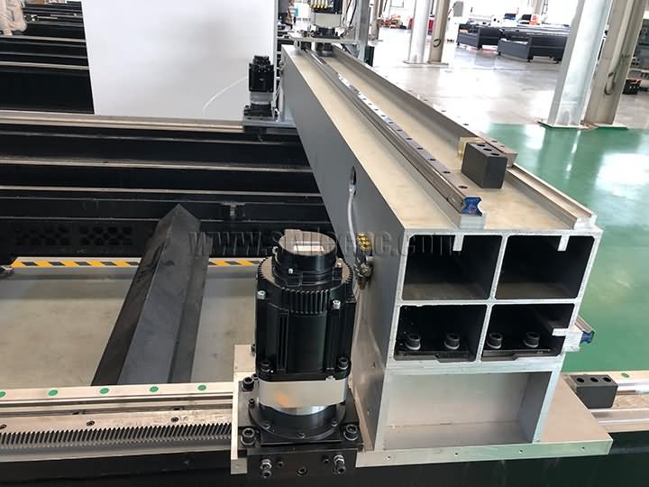 航空級(jí)鋁鑄龍門架