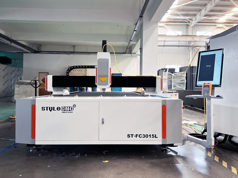 5x10工業(yè)板管一體光纖激光金屬切割機