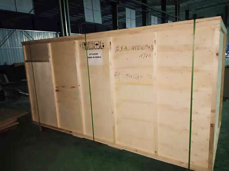 STM1325-R1數(shù)控雕刻機包來自 STYLECNC