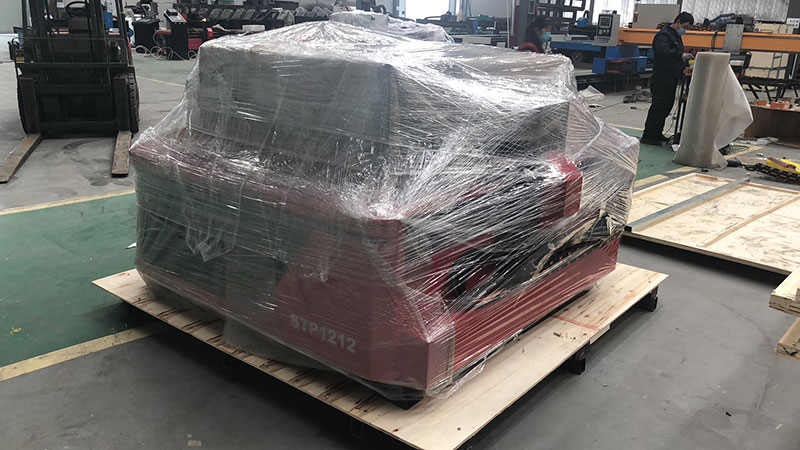 4x4 業(yè)余愛(ài)好數(shù)控等離子工作臺(tái)內(nèi)包裝