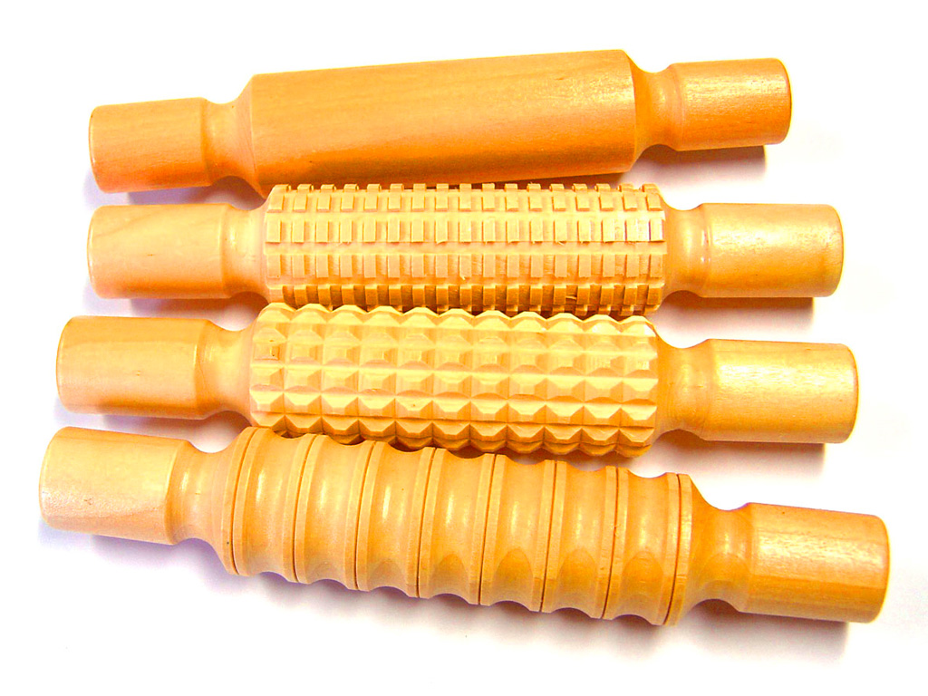 業(yè)余愛(ài)好木工車床，用于裝飾搟面杖車削和雕刻項(xiàng)目