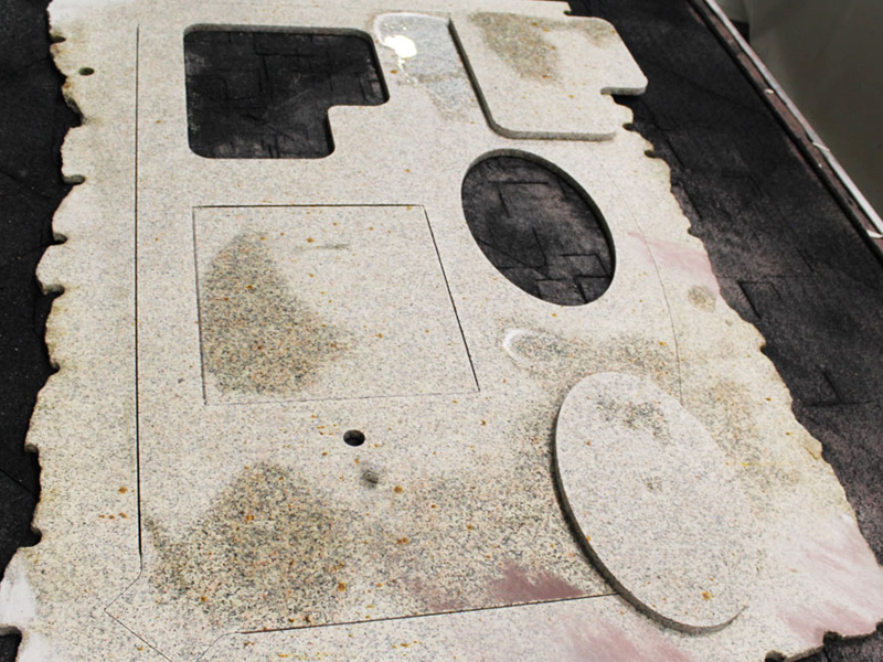 五軸數(shù)控石材橋切機適用于花崗巖和大理石