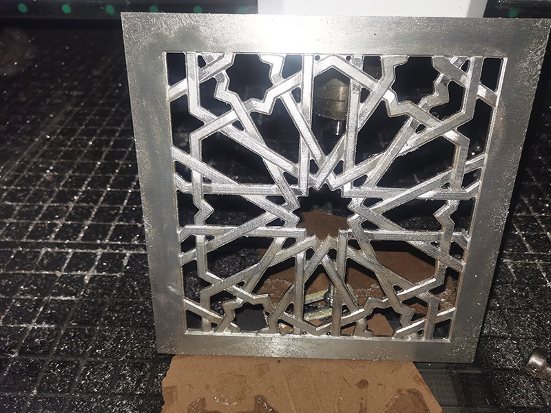 鋁數(shù)控雕刻機(jī)切割