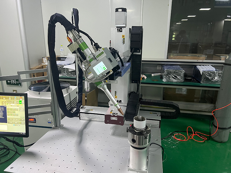 出售高精度自動數(shù)控激光焊接機(jī)