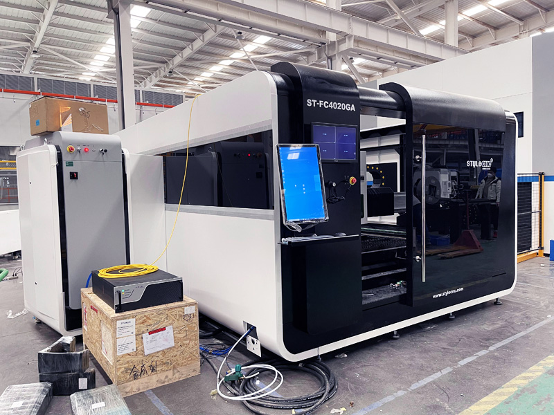 6000W 金屬光纖激光切割機(jī)