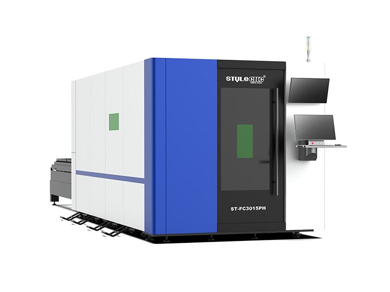 5x10光纖激光金屬切割機，帶全封閉式保護殼