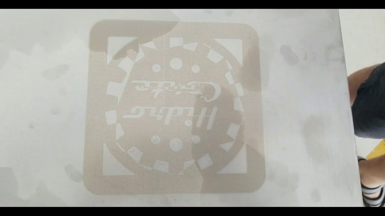 2024年最佳預算光纖激光雕刻機，帶 XY 移動工作臺