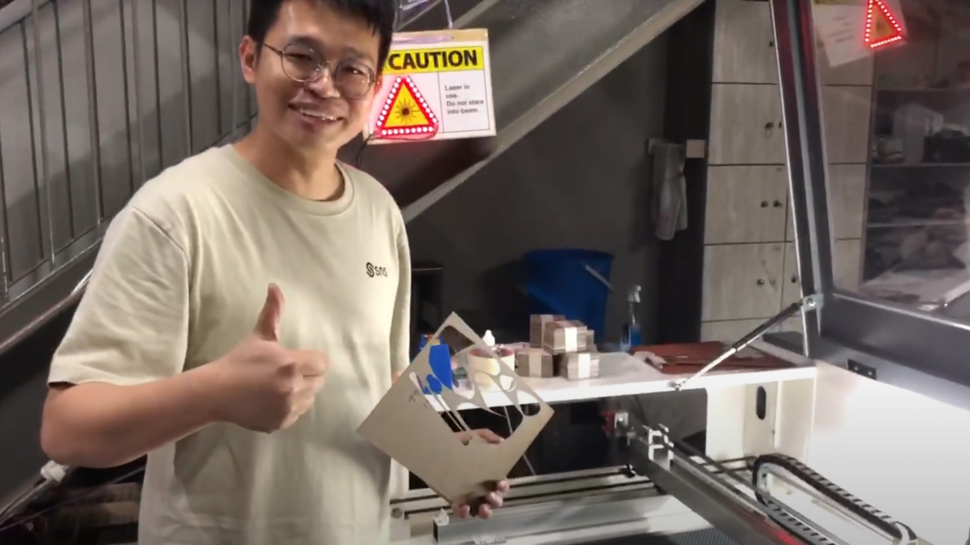 新加坡客戶評(píng)價(jià) STJ1390 激光切割機(jī)？