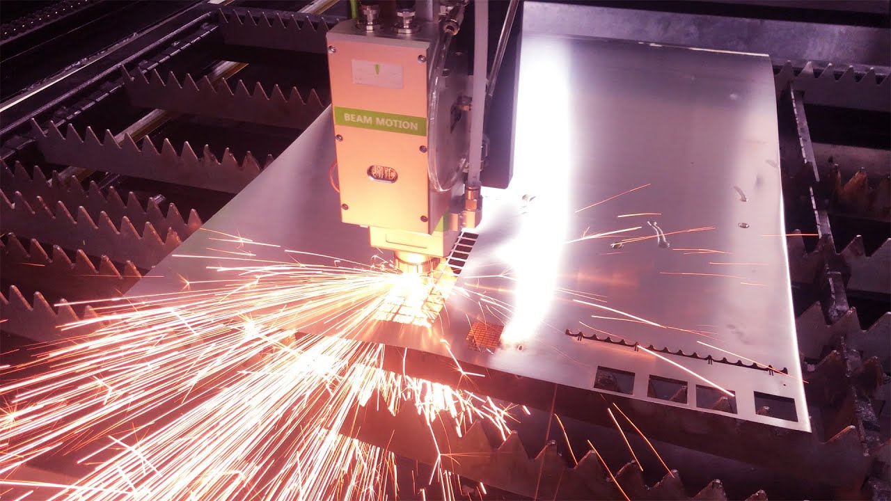 美國自動(dòng)精密數(shù)控光纖激光金屬切割機(jī)