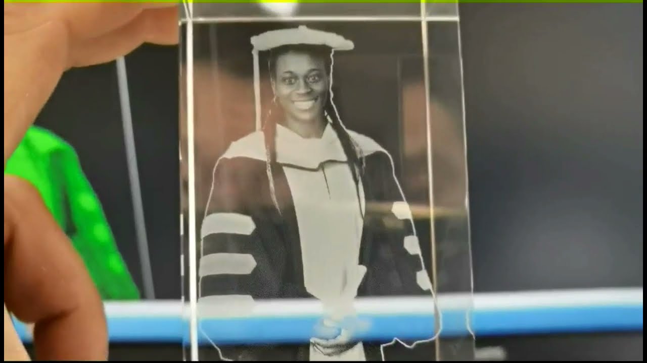 3D 內(nèi)部激光雕刻個(gè)性化水晶禮品和工藝品