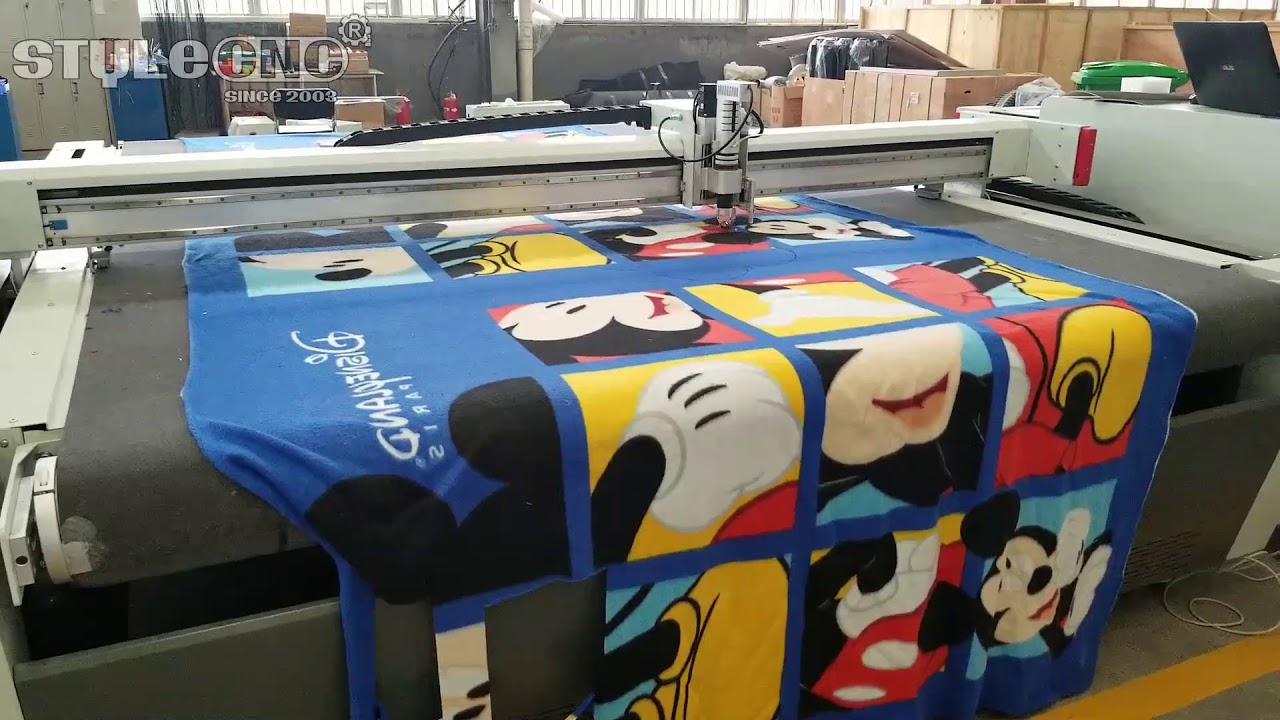 數(shù)控毛毯切割機與振動刀切割機