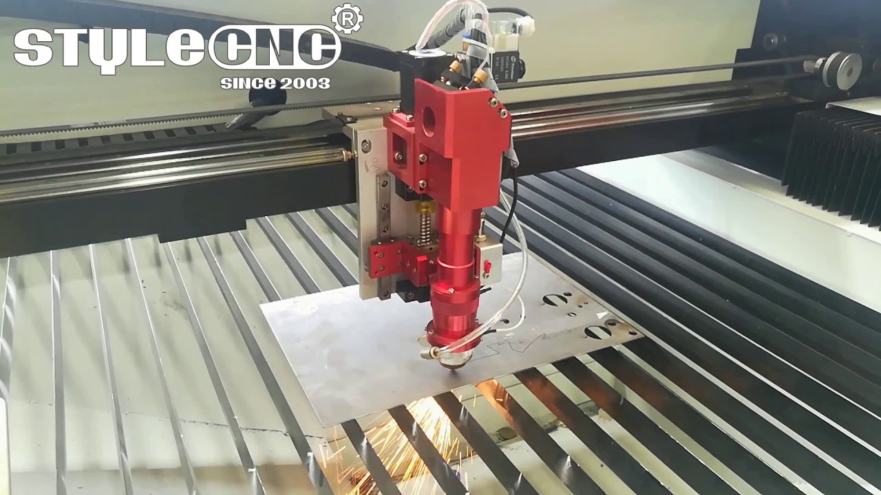 CO2 金屬、非金屬、準(zhǔn)金屬激光切割機(jī)