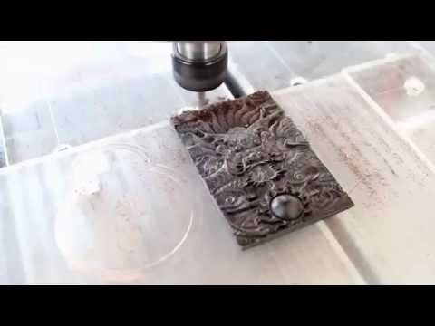 迷你數(shù)控雕刻機(jī) 6090 制作實(shí)木工藝品 迷你數(shù)控雕刻機(jī) 6090 制作實(shí)木工藝品