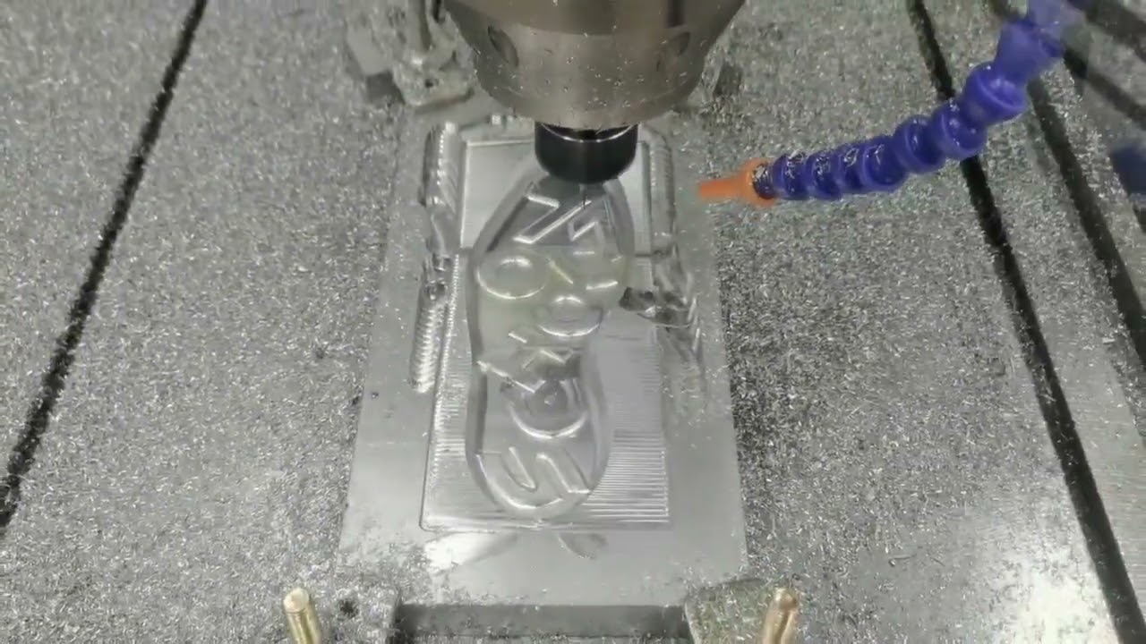 用于模具制造的自動(dòng)數(shù)控銑床 用于模具制造的自動(dòng)數(shù)控銑床
