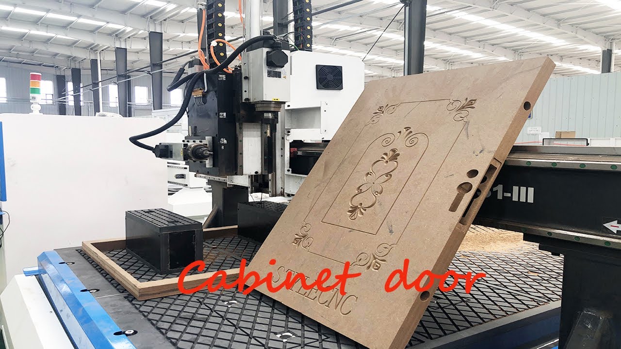 工業(yè) 4x8 用于木門制造的數(shù)控雕刻機(jī) 工業(yè) 4x8 用于木門制造的數(shù)控雕刻機(jī)